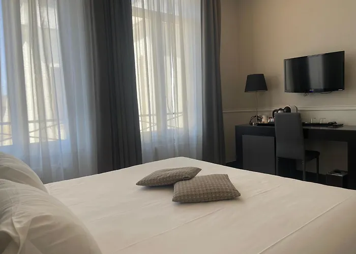 Nazionale 51 Group Oda ve Kahvaltı Roma